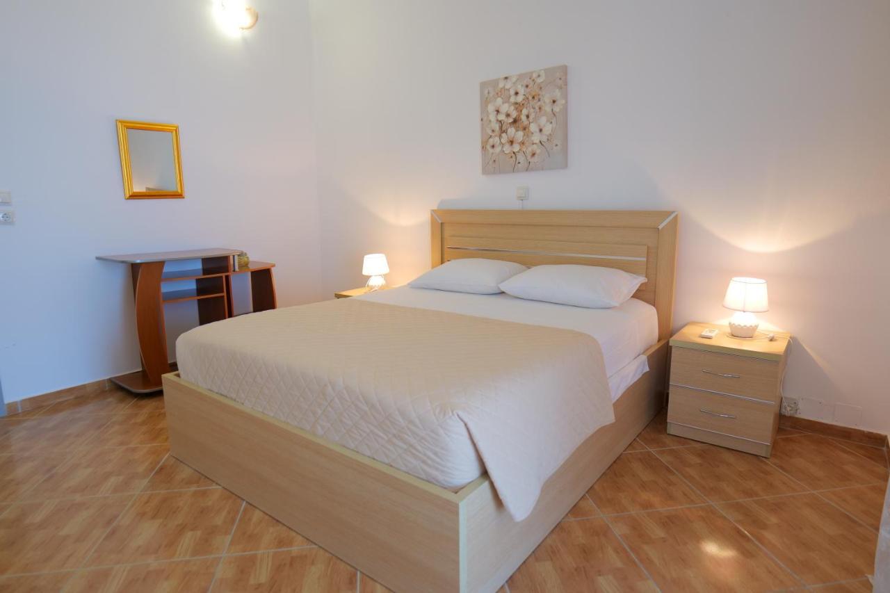 Sunset Villas Кєпаро Екстер'єр фото